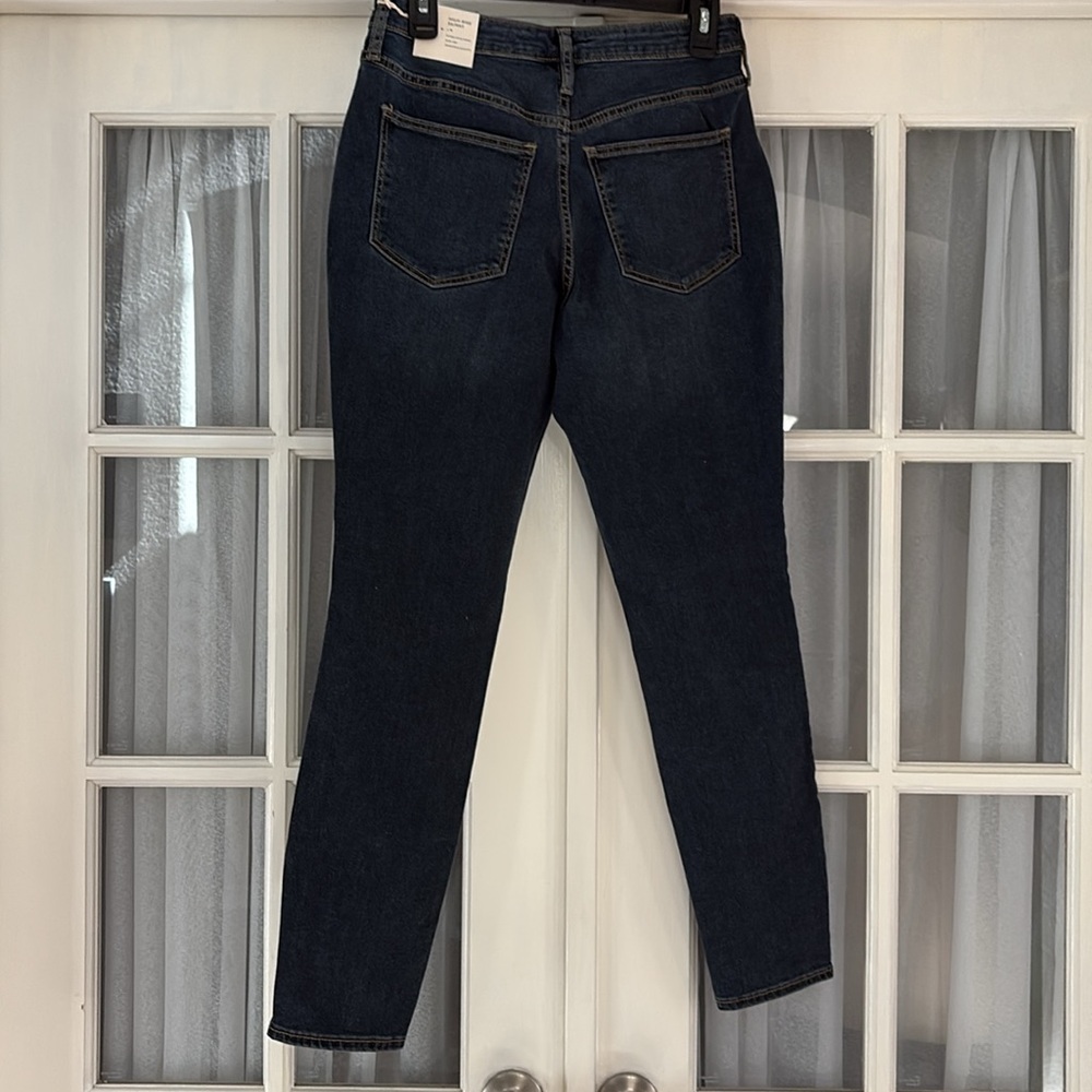 Universal Thread dark blue high rise skinny denim jeans Size 6 /28 waist - Picture 4 of 17